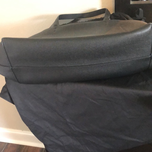 New Authentic Dolce and Gabbana Logo bag - Picture 8 of 10